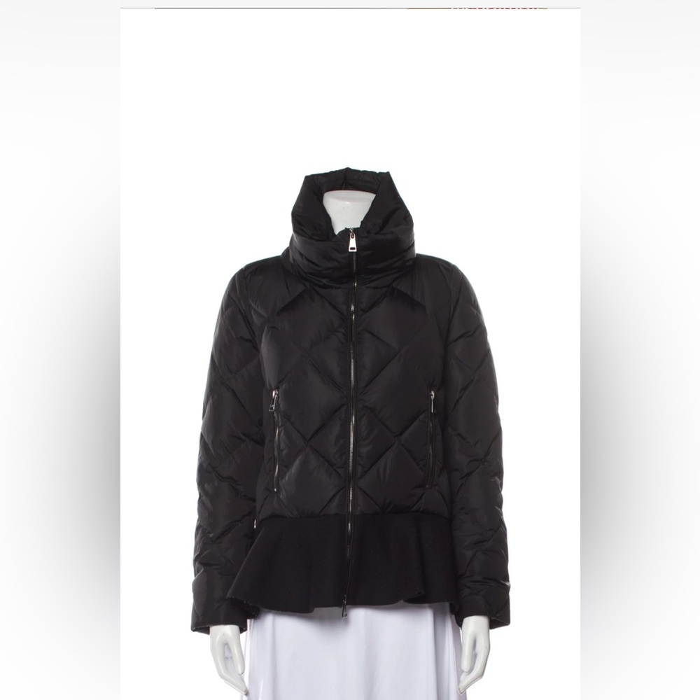 Moncler Black Peplum Hem Goose Down Diamond Quilted Puffer Jacket Vouglette L